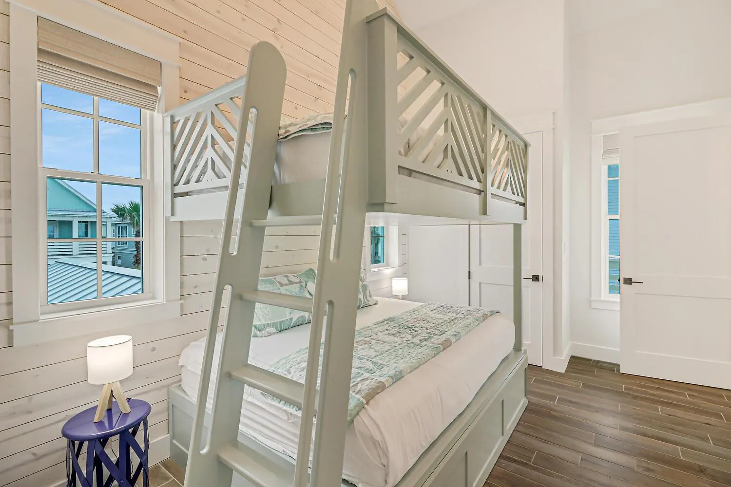Holiday home Off The Hook 111 Fi