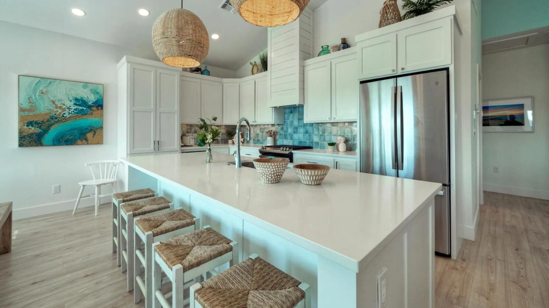 Sleeps 22 2 Homes W Private Pool Patio Walkable Location Golf Cart Zone Holiday home