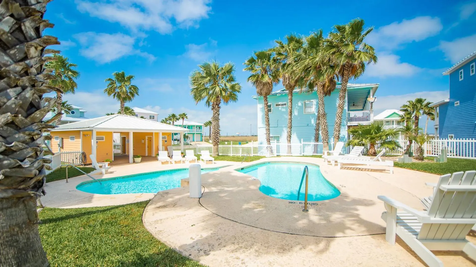 Holiday home Casa Palmas - Pet Friendly! Boardwalk To The Beach! *