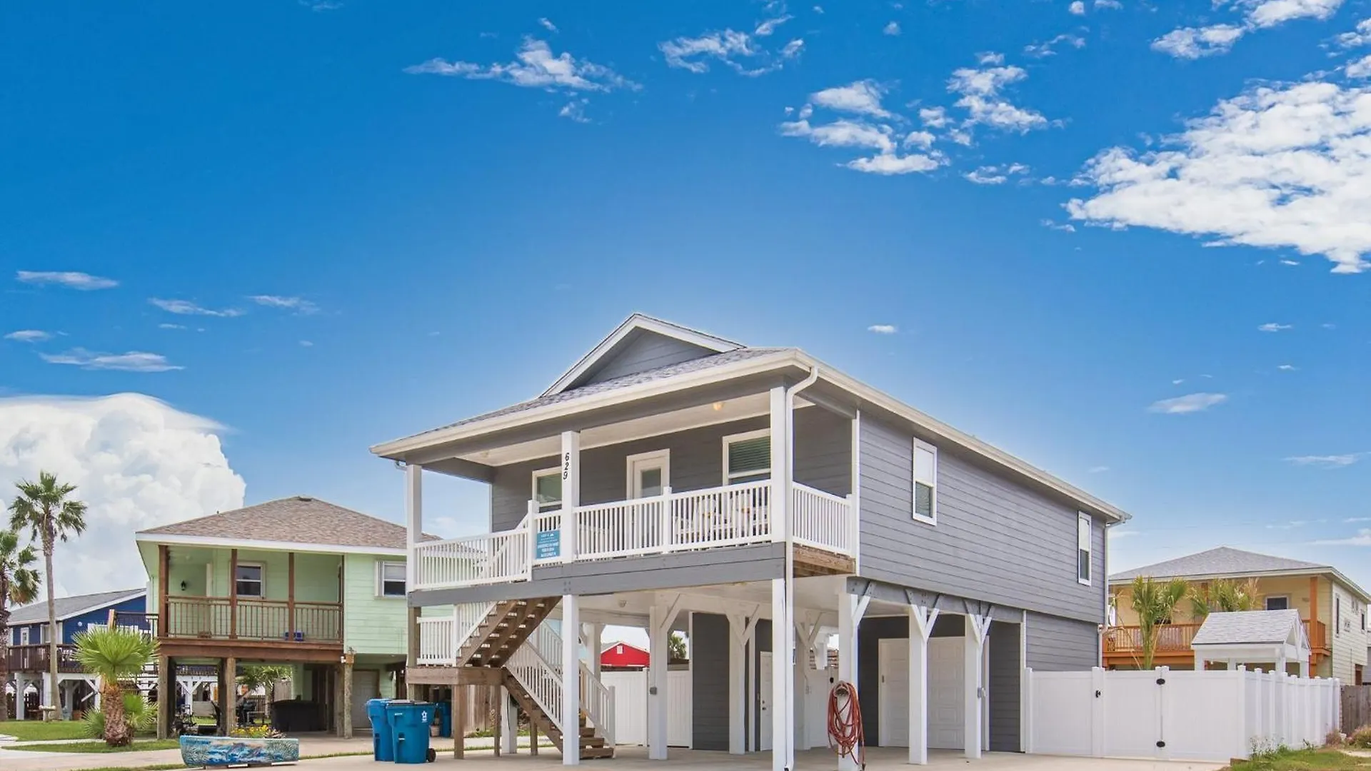 Latitude Adjustment - Private Pool/elevator!