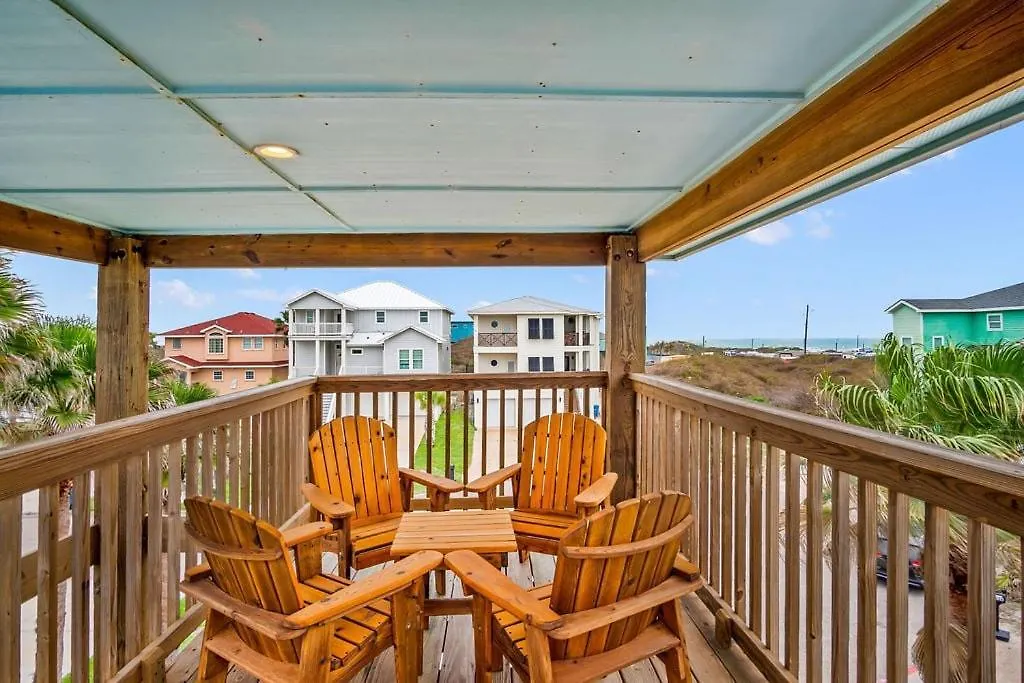 Casa Playa - Ocean Views!! Boardwalk To The Beach! Port Aransas