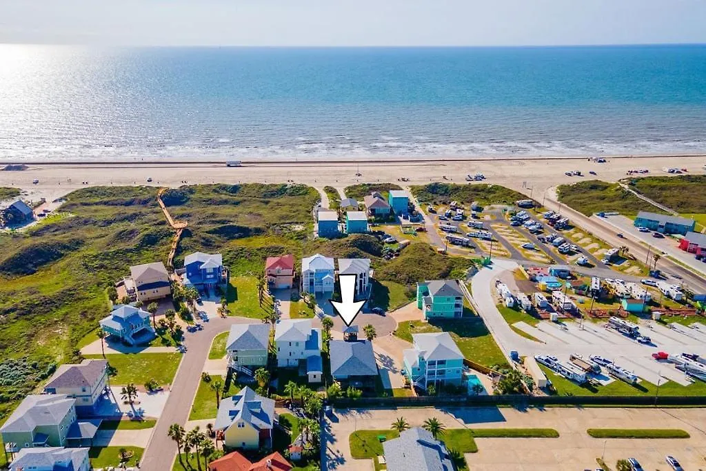 Casa Playa - Ocean Views!! Boardwalk To The Beach! Port Aransas