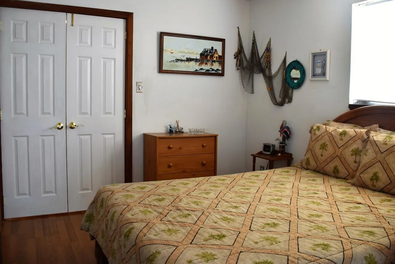 Deckhouse - Two Bedroom