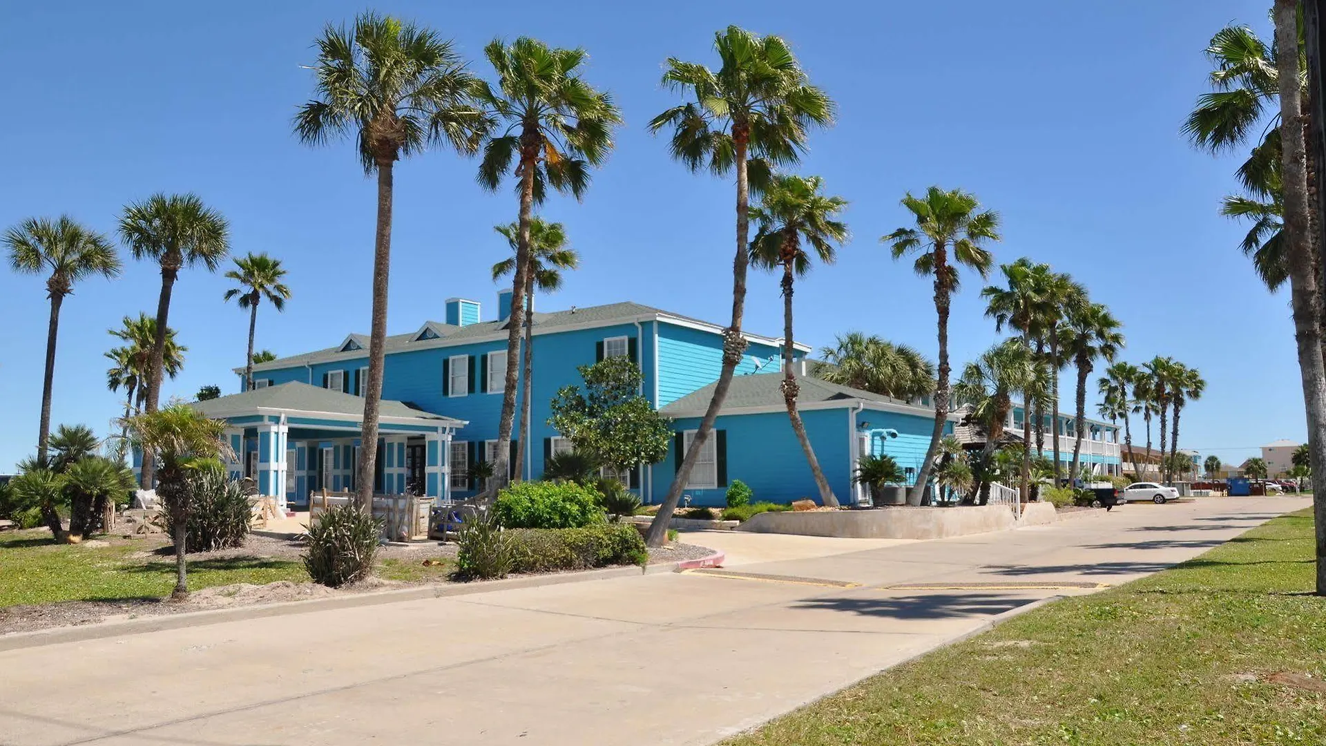Plantation And Conference Center فندق 4*