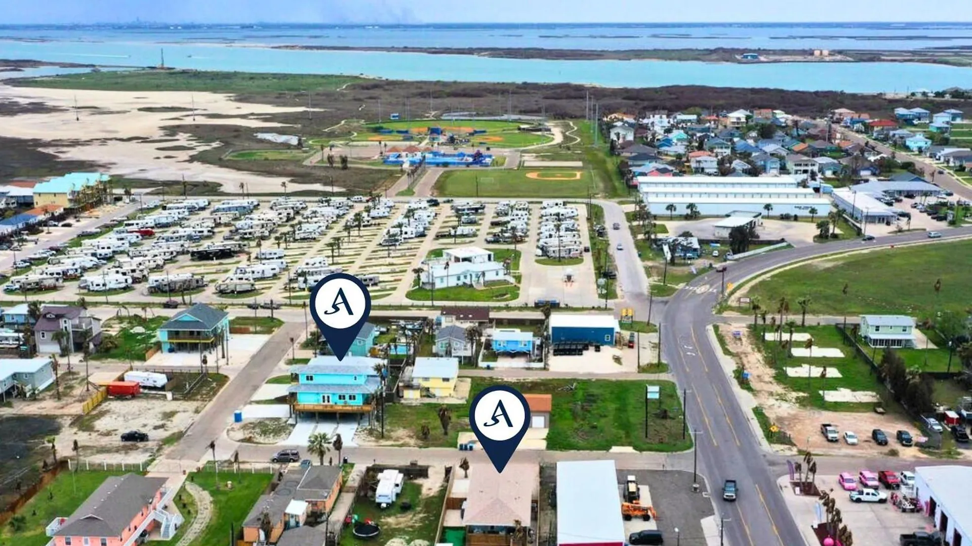 Dom wakacyjny Sleeps 22 2 Homes Priv Pool Putting Bar Deck Prime Port A Location