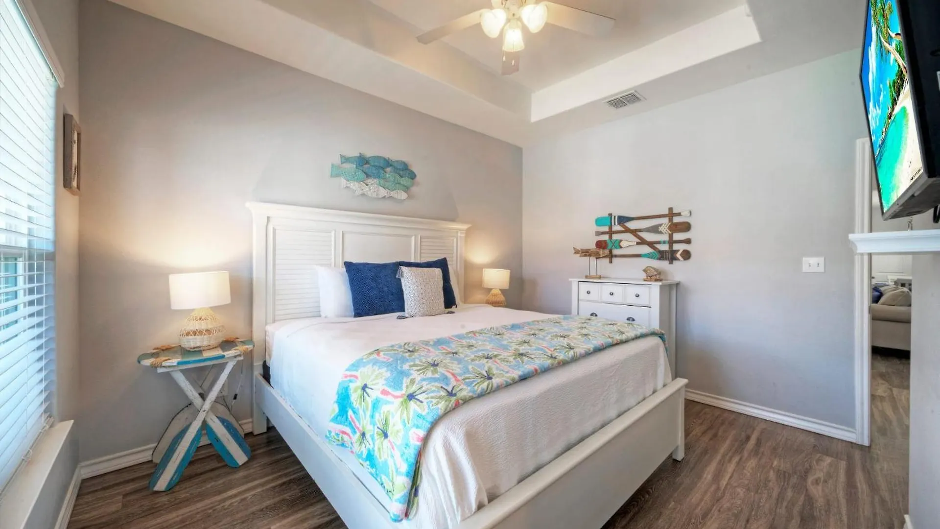 Sleeps 29 3 Homes Beachside Pool Walk To The بيت للعطل *
