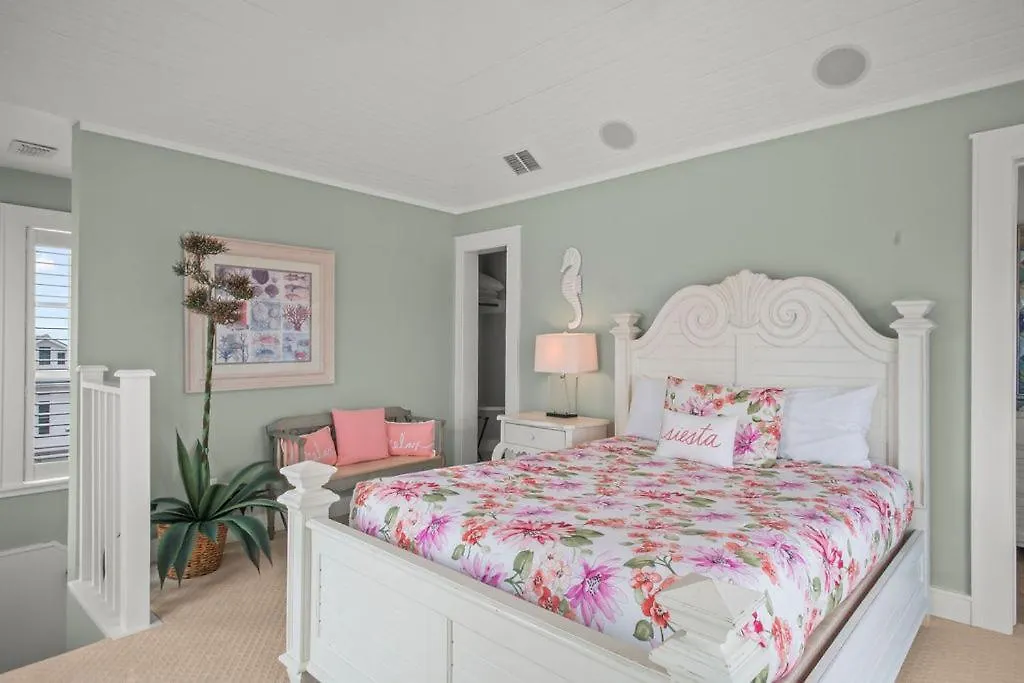 Lovey Dovey 145 Be Holiday home *