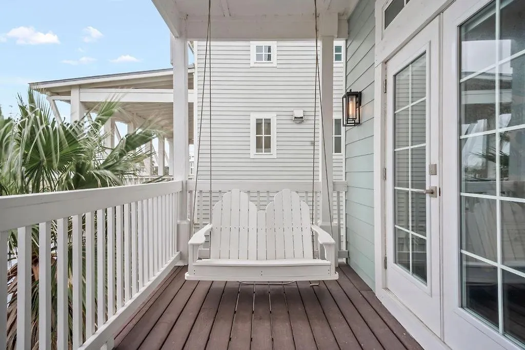 Holiday home Lovey Dovey 145 Be