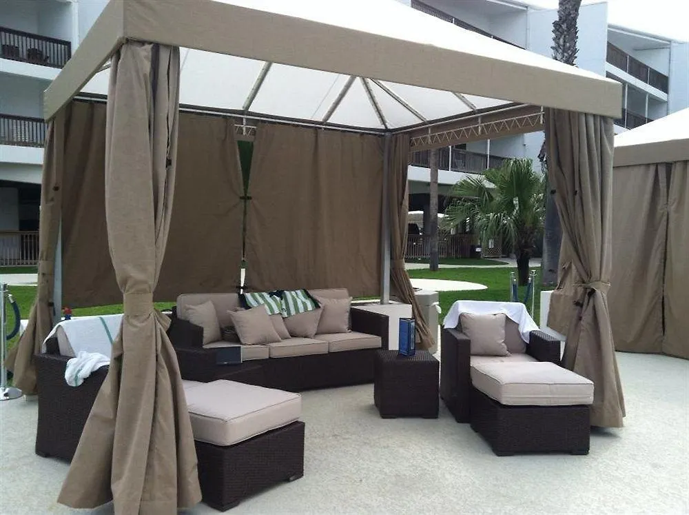 Port Royal Ocean & Conference Center 4*