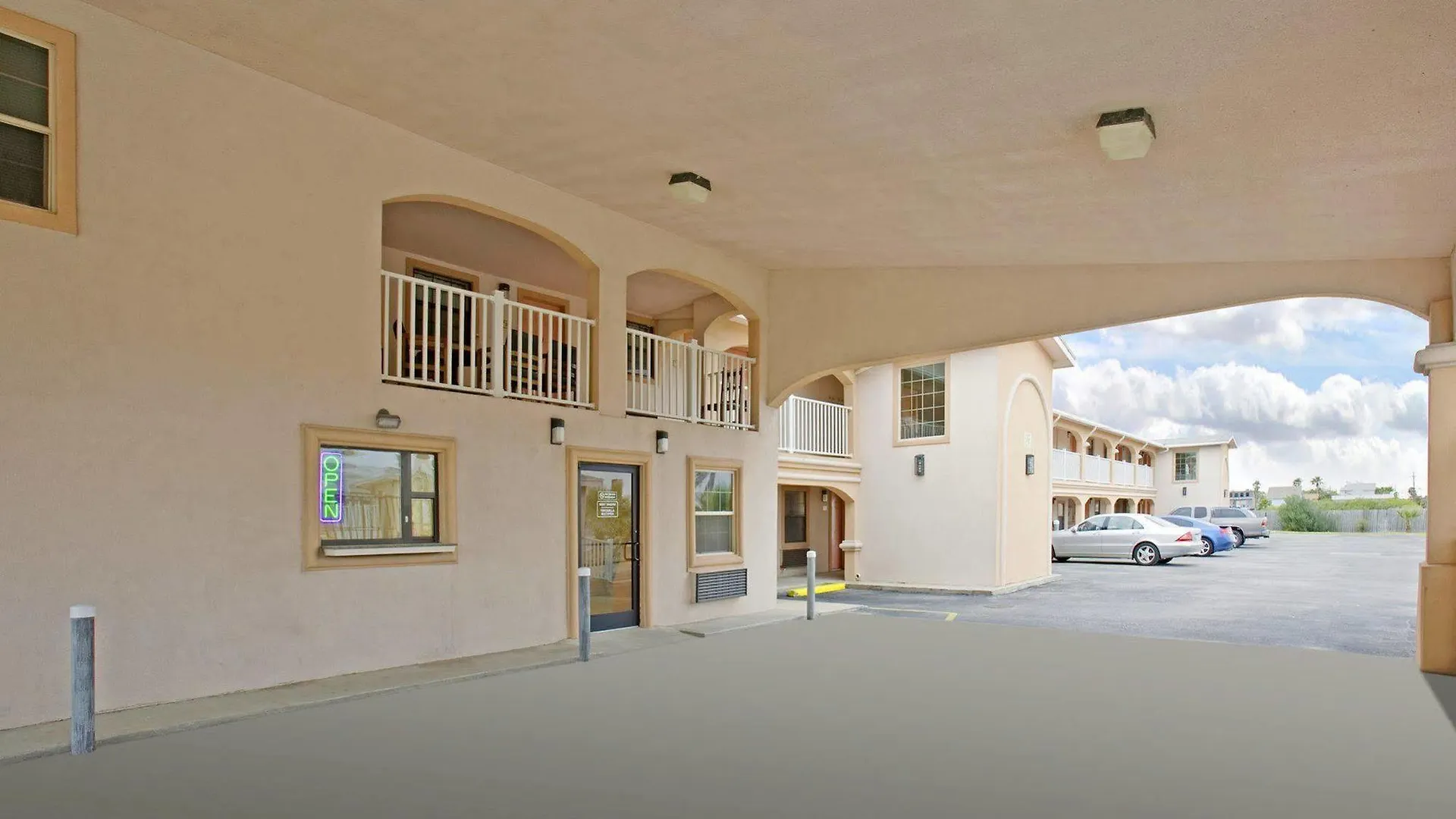 Americas Value Motel 2*