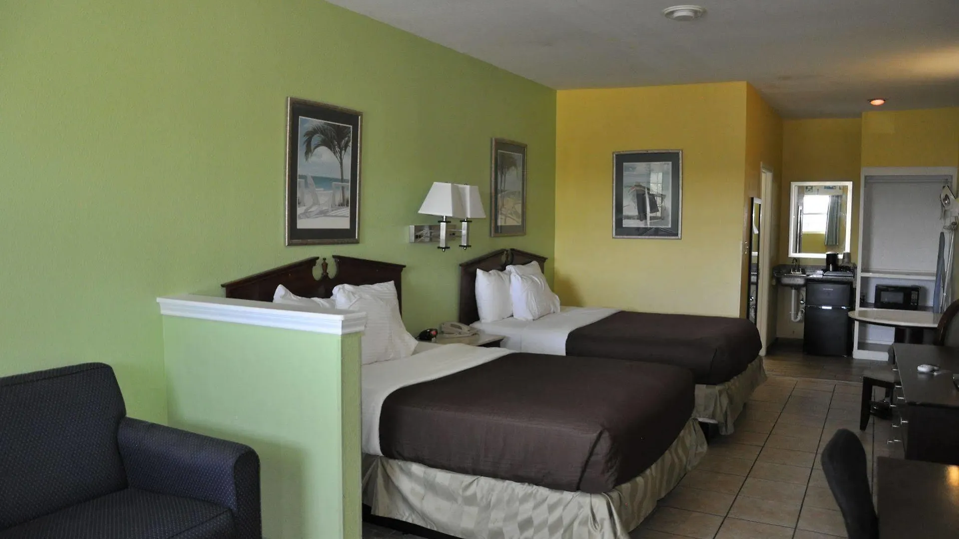 Plantation And Conference Center 4*